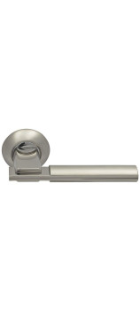 Ручка дверная фалевая на круглой накладке SILLUR 94A S.CHROME/P.CHROME матовый хром / хром