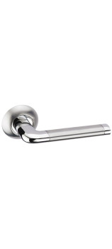 Дверная ручка на круглой розетке ADDEN BAU Rush A117 Chrome хром