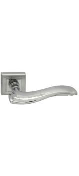 Дверная ручка на квадратной розетке ADDEN BAU Onda Q304 Satin chrome хром