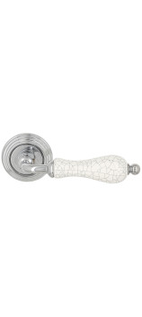 Дверная ручка Extreza DANA CRACKLE (Дана кракле) 306 на розетке R05 полированный хром F04