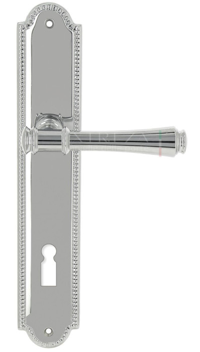 Дверная ручка Extreza PIERO (Пиеро) 326 на планке PL03 KEY полированный хром F04