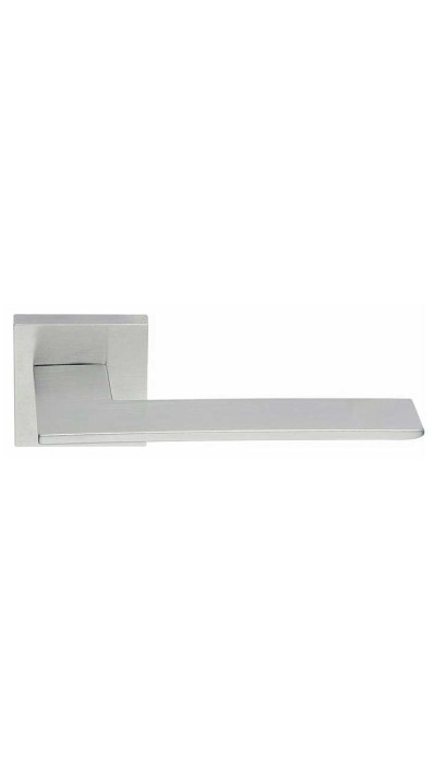 Frascio BLADE 1500/50Q CS дверная ручка на квадратной розетке, цвет хром матовый