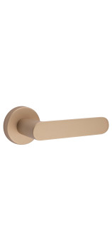 Дверная ручка FIMET SHAPE 1320/232 на круглой розетке, матовая латунь F02O